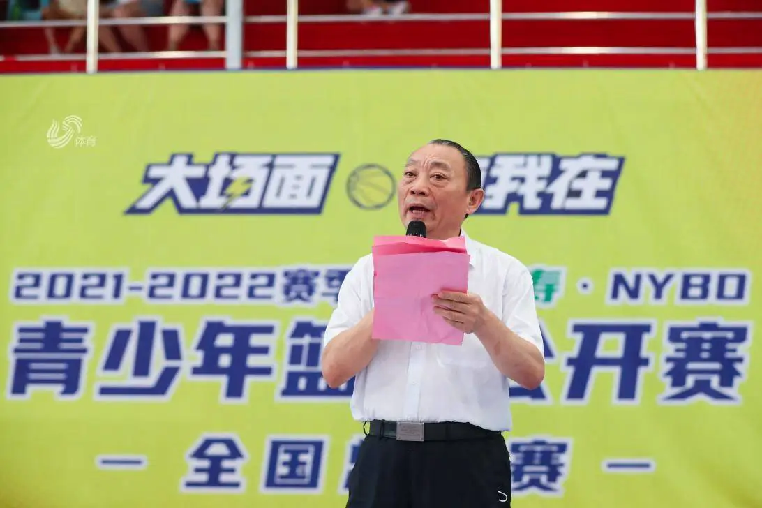 如何提高大前锋的篮球技巧和战术意识?_0